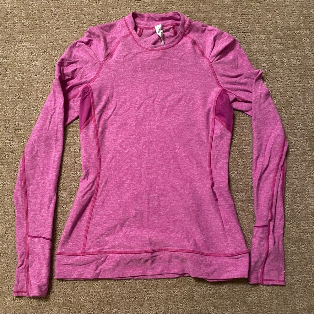 Lululemon running top